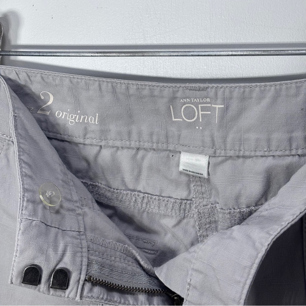 Loft Women's Gray Capri Cargo Pants Original Size 2 Cotton - Picture 6 of 6